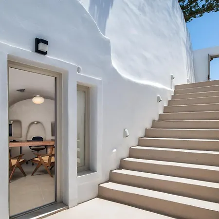 Ira Hotel&spa Imerovigli (Santorini)